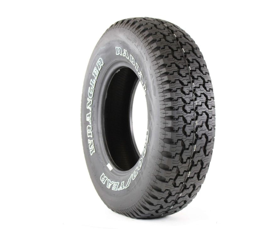GOODYEAR Wrangler Radial 205/75R15 All-Season
