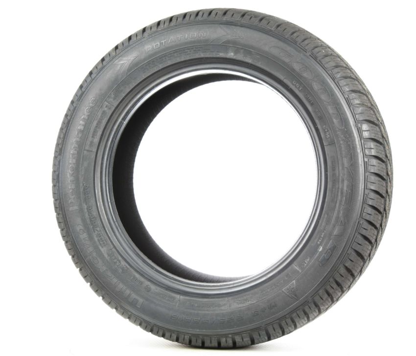 GOODYEAR Ultra Grip Performance 2 245/55R17 Winter