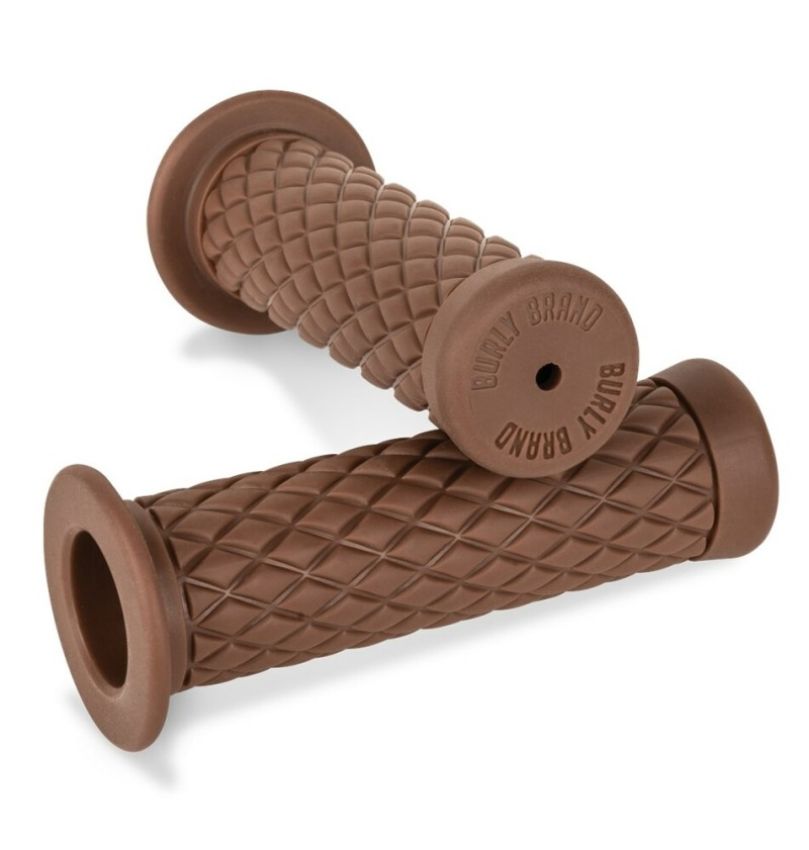 Burly Brand B16-1002 Rubber Diamondback Grips 7/8in - Brown