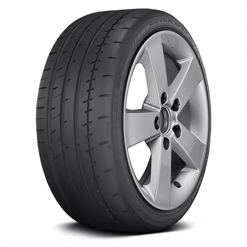 YOKOHAMA AVS S/T 285/55R18