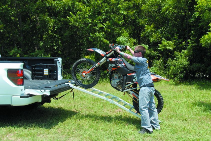 QuadBoss 560328 Folding Arched UTV Ramp 18x89