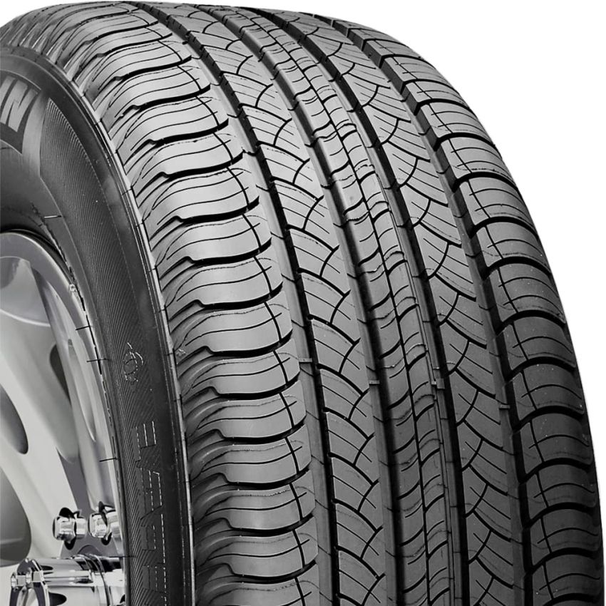 MICHELIN Latitude Tour TR 225/65R17 All-Season