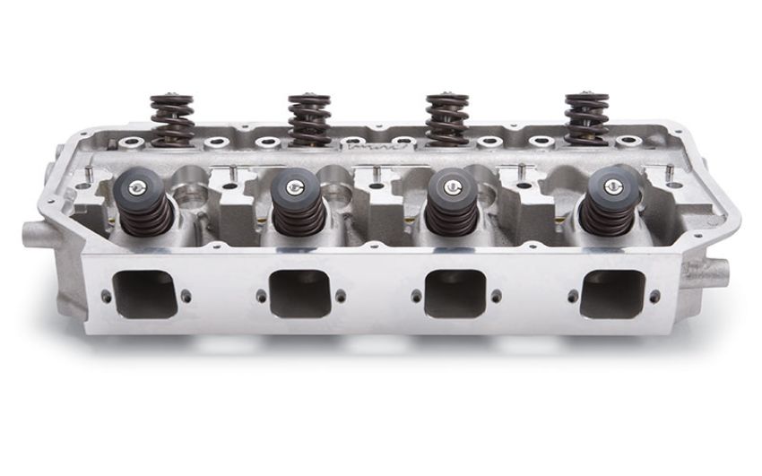 Edelbrock Cylinder Head Victor Jr CNC Chrysler 426-572 CI V8 Complete