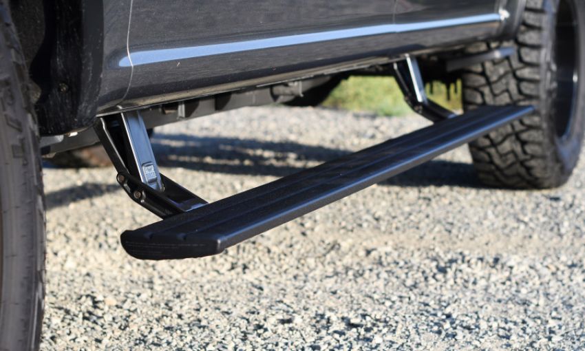 AMP Research 86240-01A 19-20 RAM 1500 PowerStep Smart Series