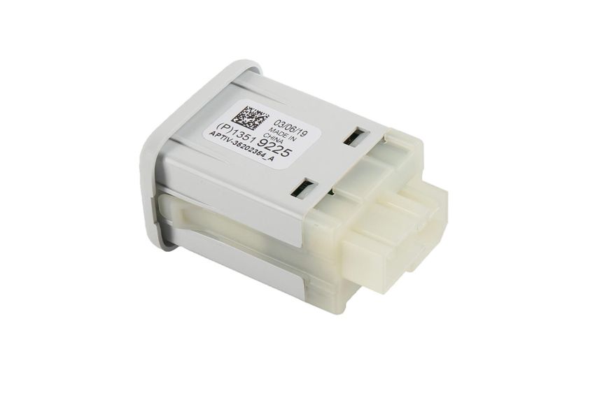 ACDelco GM Genuine Parts Accessory Power Outlets 13519225