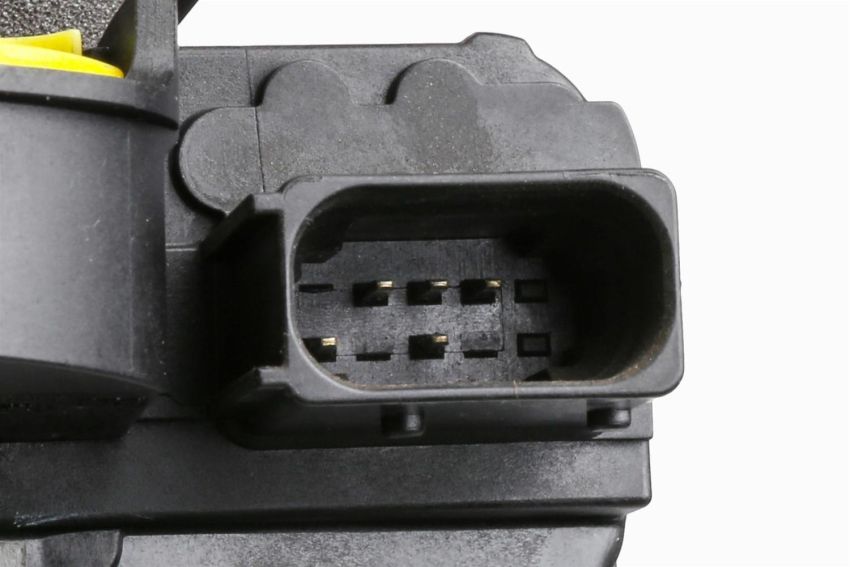 ACDelco GM Genuine Parts Door Latch Assemblies 13579564