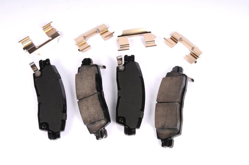 ACDelco GM Genuine Parts Disc Brake Pads for 2013-2019 XTS - 84233324