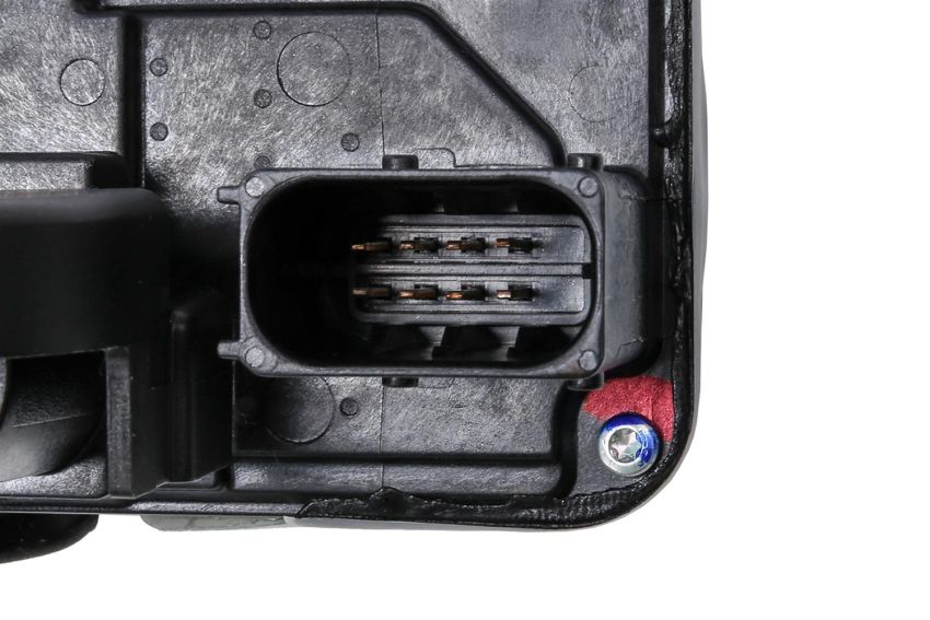 ACDelco GM Genuine Parts Door Latch Assemblies for 2005-2011 STS - 19210215