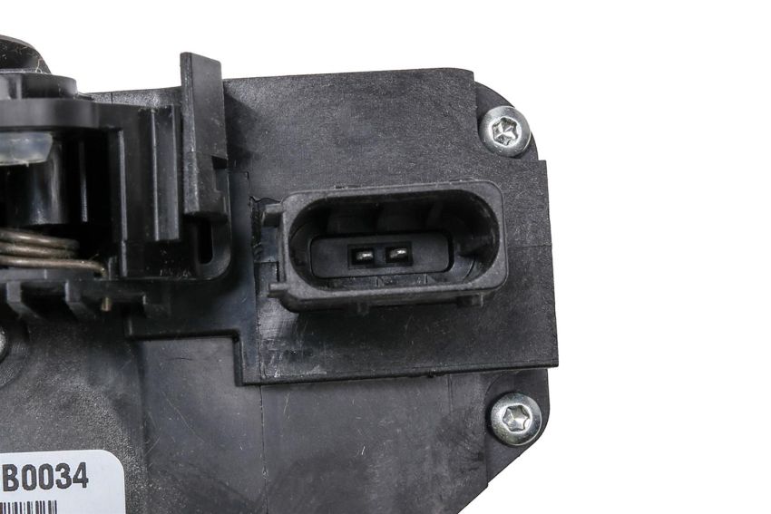 ACDelco GM Genuine Parts Door Latch Assemblies for 2006-2011 HHR - 20791794