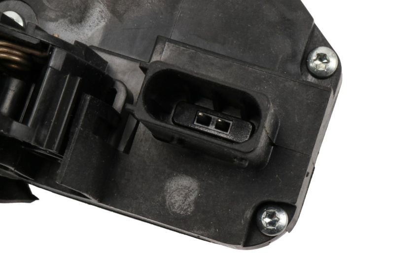 ACDelco GM Genuine Parts Door Latch Assemblies for 2006-2011 HHR - 20791795