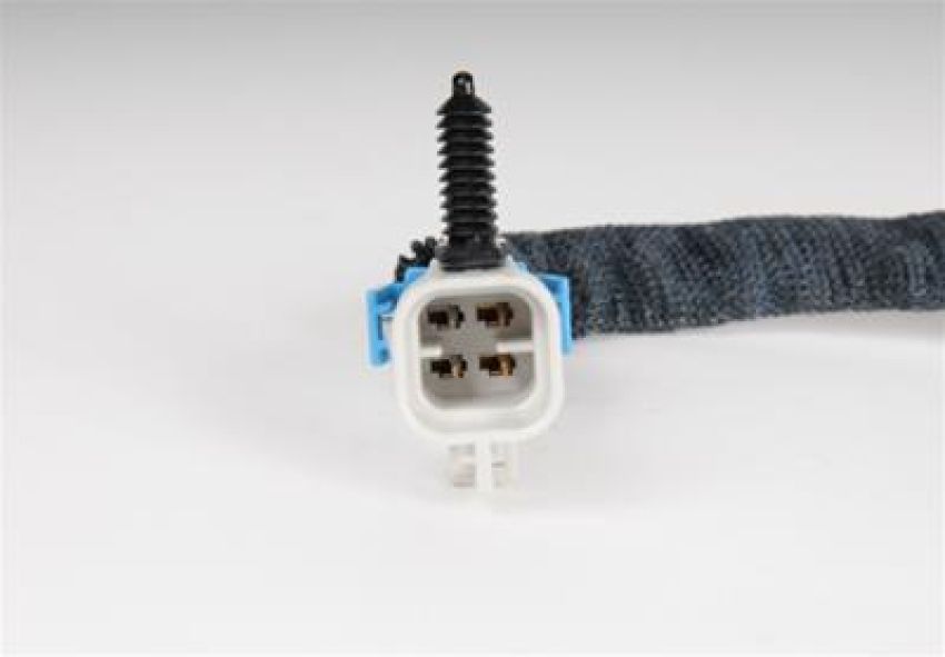 ACDelco GM Genuine Parts Oxygen Sensors for 2009 CTS, 2008-2009 STS - 12601266