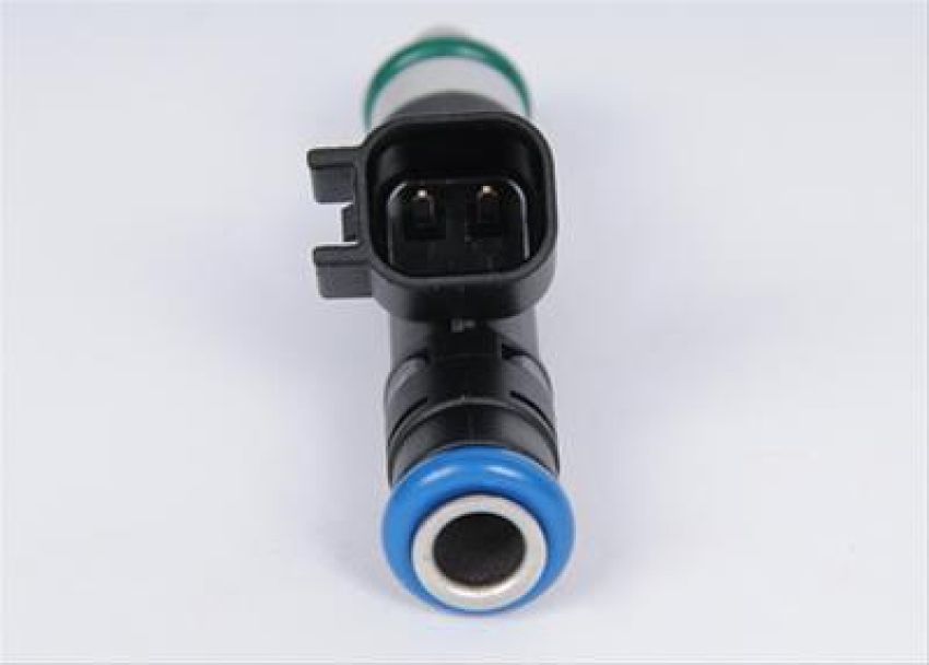 ACDelco Replacement Fuel Injectors for 2006-2009 STS, XLR - 12598842