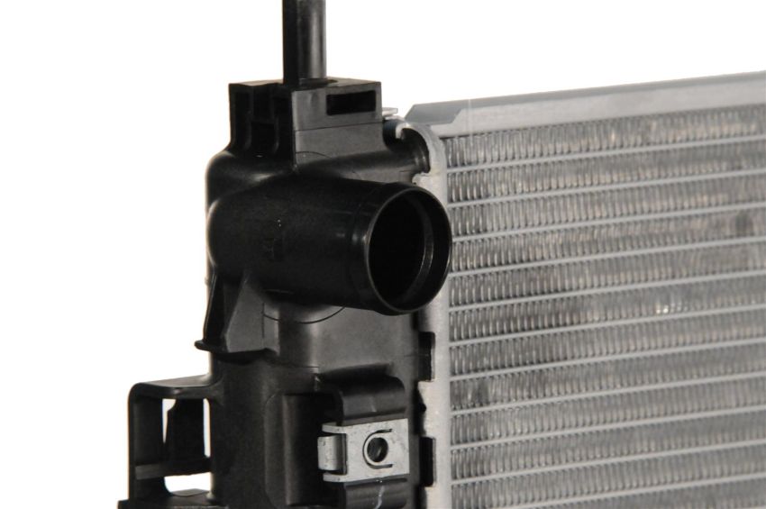 ACDelco GM Genuine Parts Radiators for 2014-2019 IMPALA, 2013-2015 MALIBU - 22883363