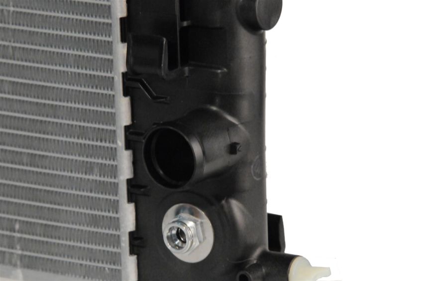 ACDelco GM Genuine Parts Radiators for 2014-2019 IMPALA, 2013-2015 MALIBU - 22883363