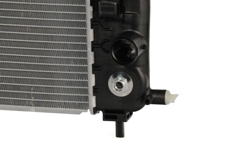 ACDelco GM Genuine Parts Radiators for 2014-2019 IMPALA, 2013-2015 MALIBU - 22883363