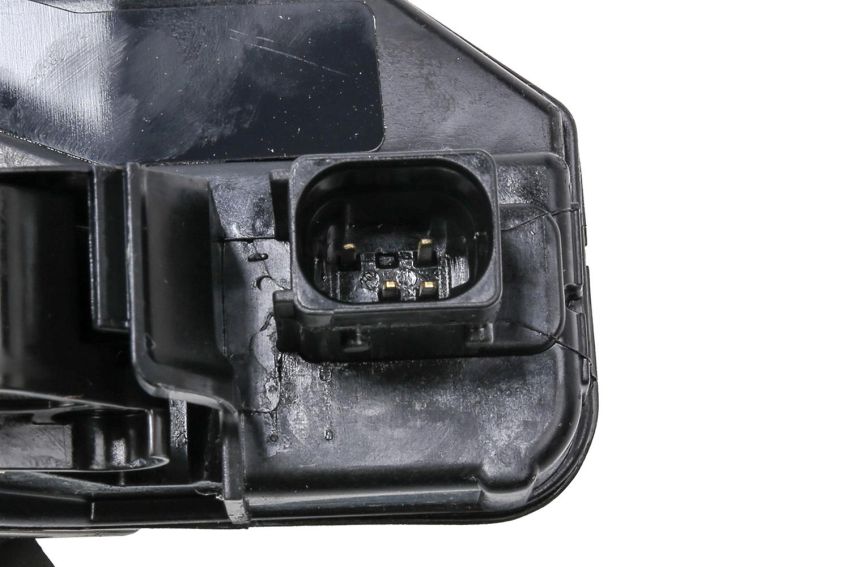 ACDelco GM Genuine Parts Door Latch Assemblies 22820695