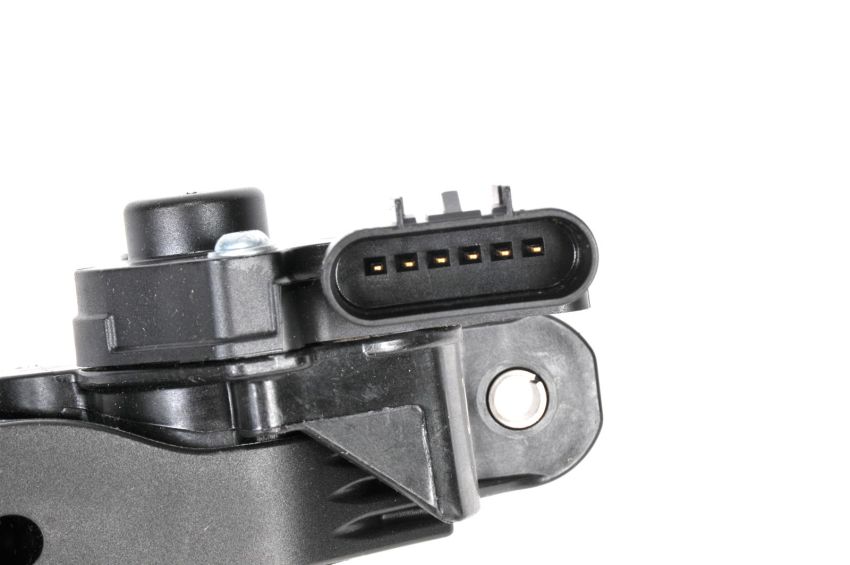 ACDelco Throttle Pedal Assemblies for 2007-2009 AURA, 2005-2010 G6, 2004-2012 MALIBU - 25778568