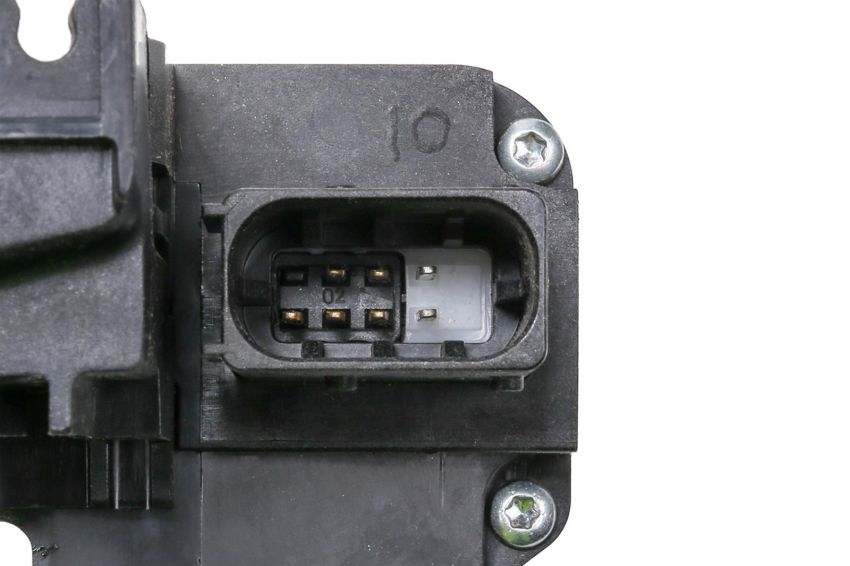 ACDelco GM Genuine Parts Door Latch Assemblies for 2011 CAPRICE, 2008-2009 G8 - 92290820