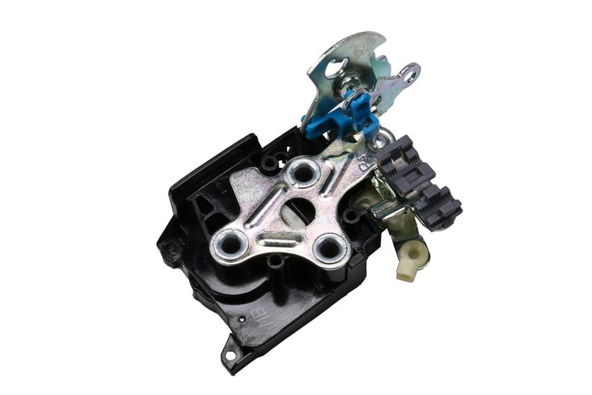 ACDelco GM Genuine Parts Door Latch Assemblies for 2004-2010 AVEO, 2007-2011 AVEO5, 2010 G3 - 96272639