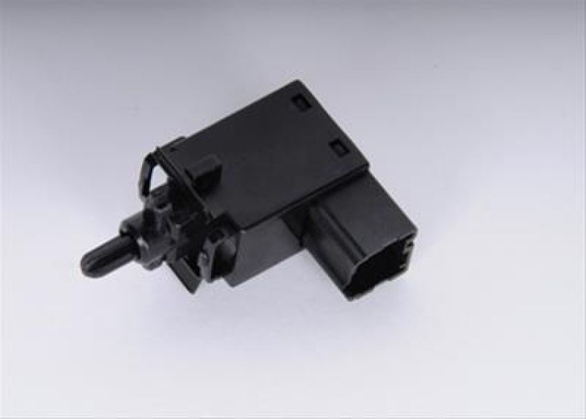 ACDelco GM Genuine Parts Clutch Pedal Position Switches for 2006-2008 AVEO, 2007-2008 AVEO5 - 96628564