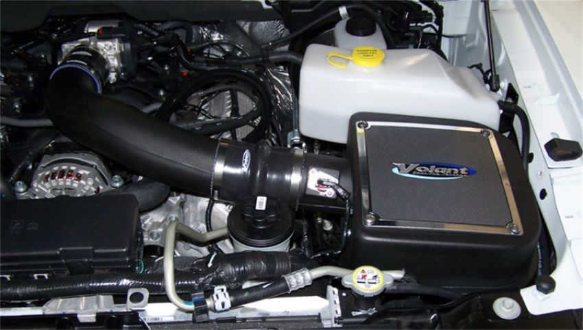Volant 191626 Volant air intake systems utilize a high-velocity venturi filter adapter which provides a smooth transition through the MAF sensor into the intake tube for a much needed airflow improvement over the factory rubber tubing and resonator box.