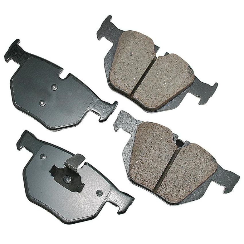 Akebono EUR1042A Akebono EURO Ultra Premium Ceramic Disc Brake Pad Kit