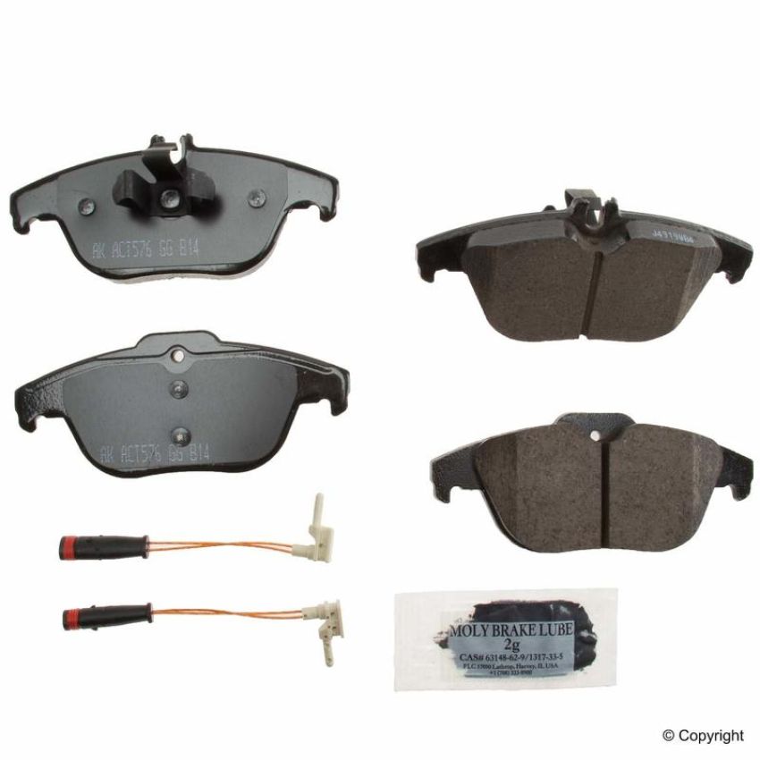 Akebono EUR1341 Akebono EURO Ultra Premium Ceramic Disc Brake Pad Kit