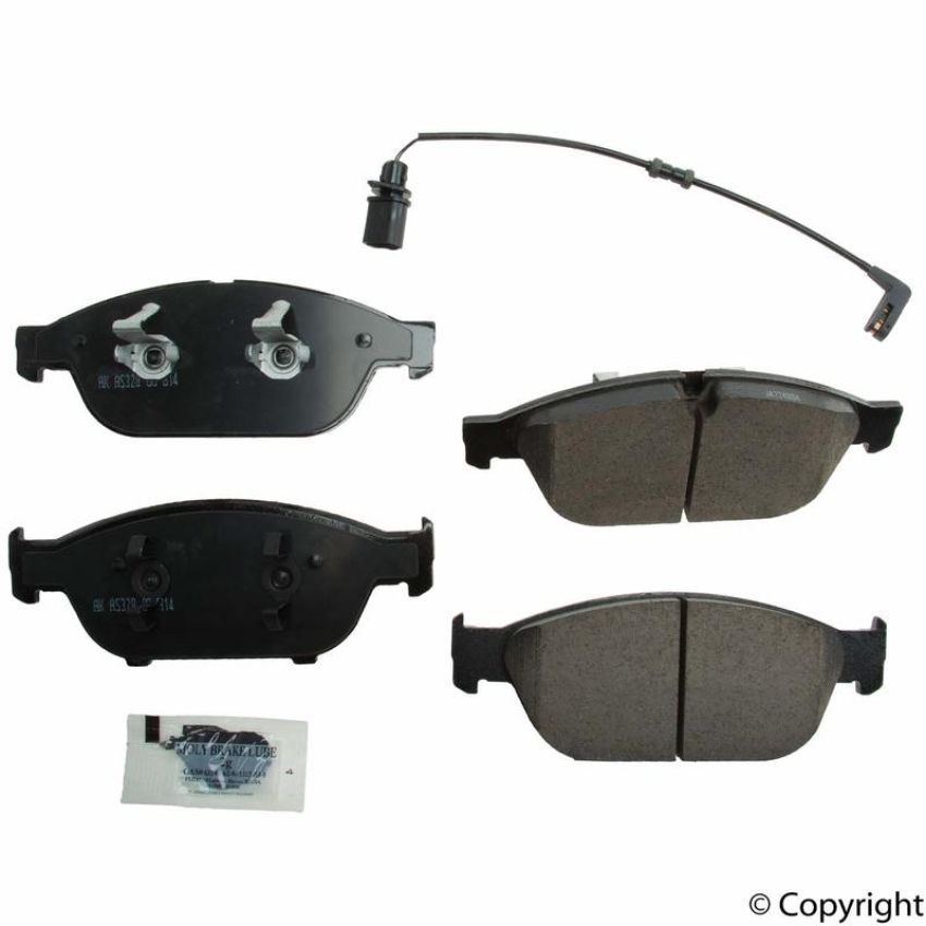 Akebono EUR1549 Akebono EURO Ultra Premium Ceramic Disc Brake Pad Kit