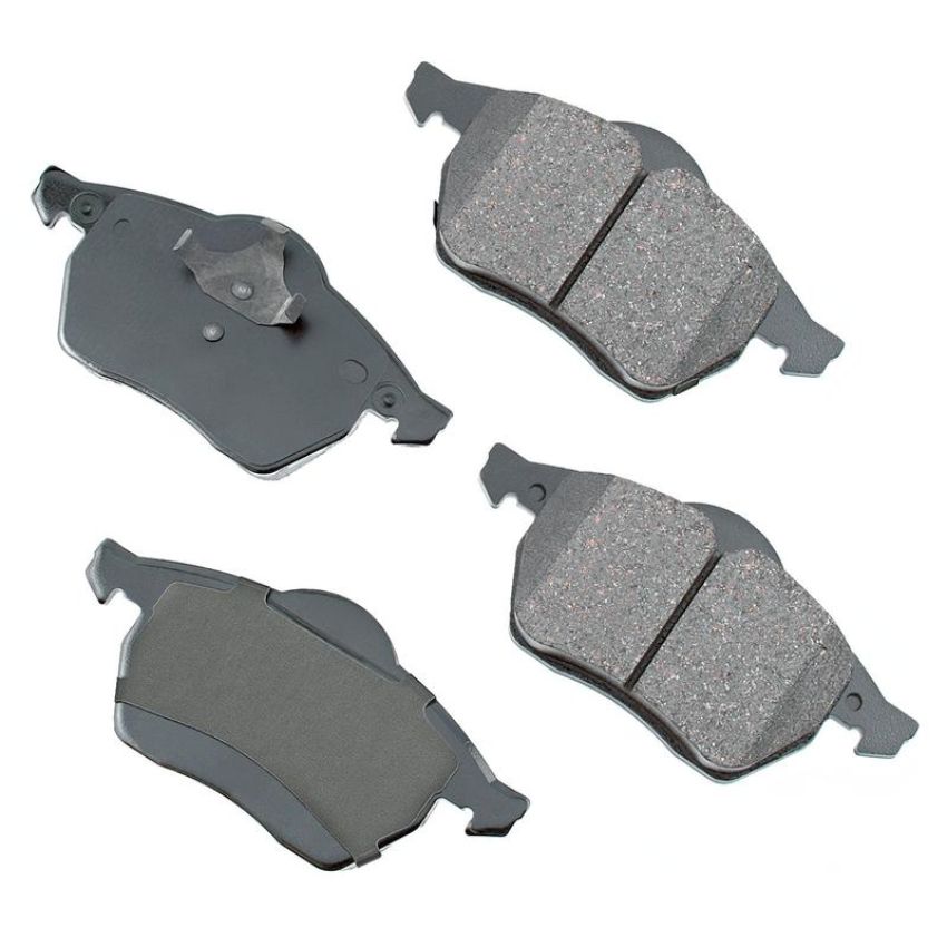 Akebono EUR687A Akebono EURO Ultra Premium Ceramic Disc Brake Pad Kit