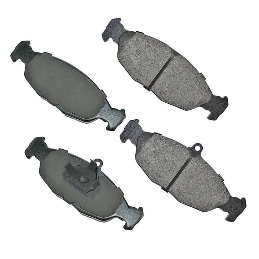 Akebono EUR688 Akebono EURO Ultra Premium Ceramic Disc Brake Pad Kit