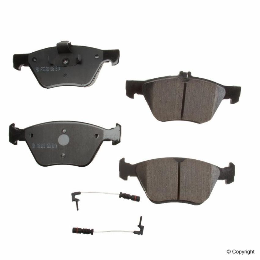 Akebono EUR853 Akebono EURO Ultra Premium Ceramic Disc Brake Pad Kit