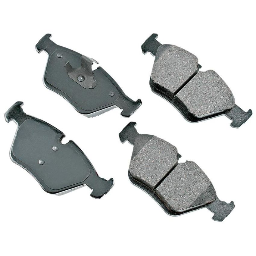 Akebono EUR946 Akebono EURO Ultra Premium Ceramic Disc Brake Pad Kit