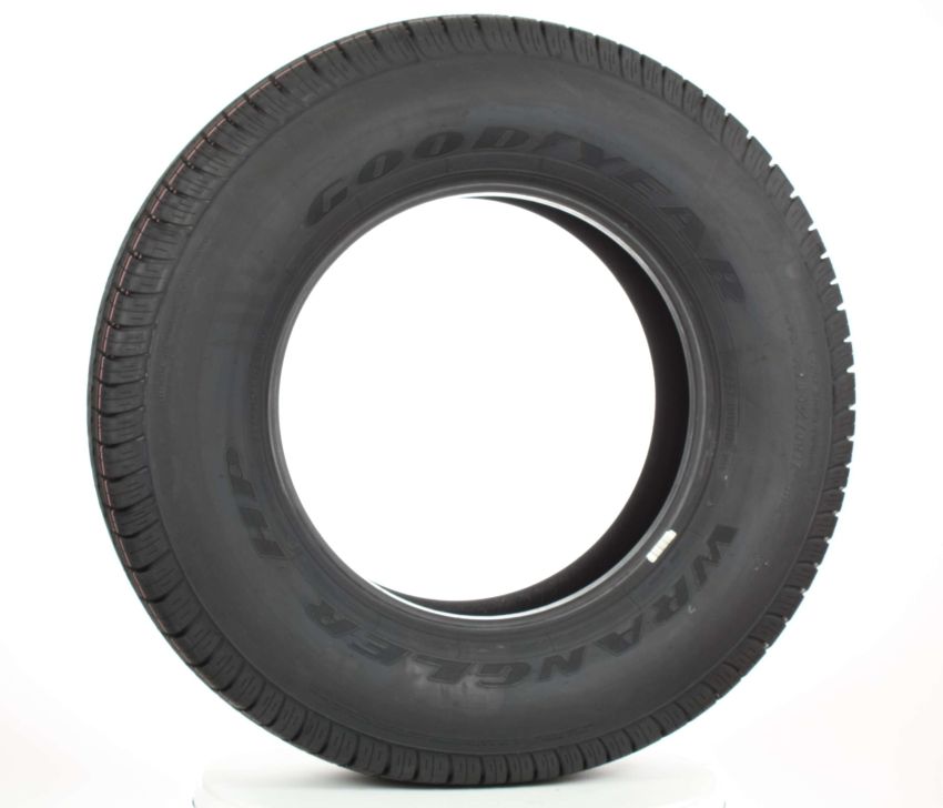 GOODYEAR Wrangler HP 215/70R16 All-Season