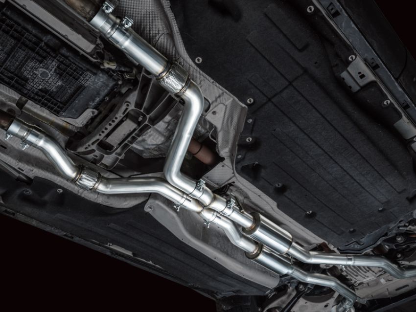 AWE Tuning 3015-42625 2020+ Ford Explorer ST Touring Edition Exhaust w/ Chrome Silver Tips