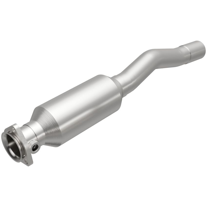 MagnaFlow Exhaust Products 3322949 California Direct-Fit Catalytic Converter