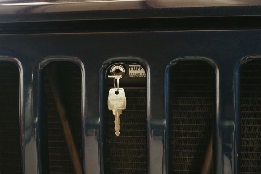 Tuffy Products 137-01 Tuffy Hood Lock Jeep Wrangler Tj & Lj Black01