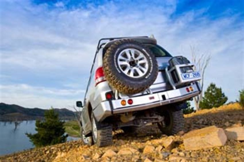 ARB 5615010 Rear Bar 200 Series Blk 2007 To 10/15 (Fit Kit NOT Included)