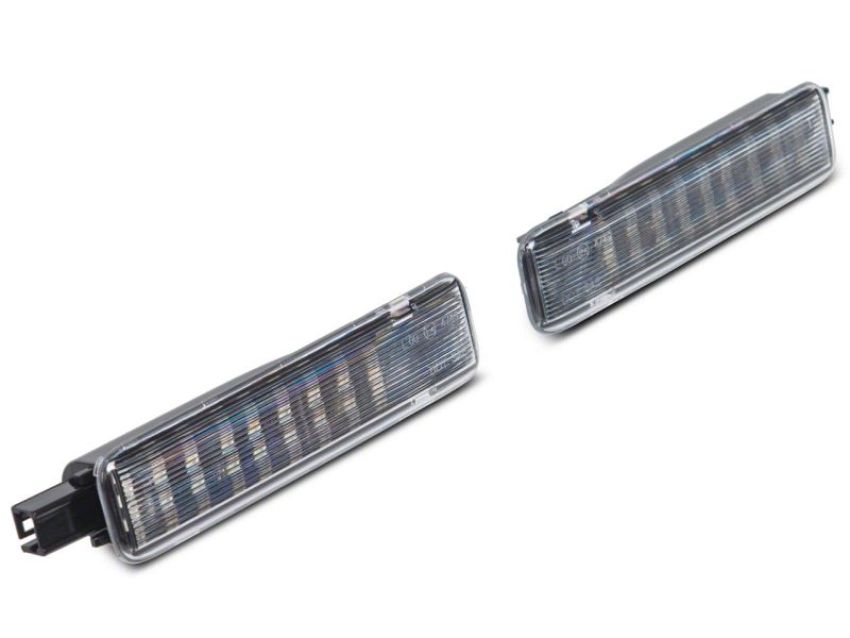 Raxiom S155421 99-06 Chevrolet Silverado/GMC Sierra 1500 Axial Series LED Door Courtesy Lamps- Blue