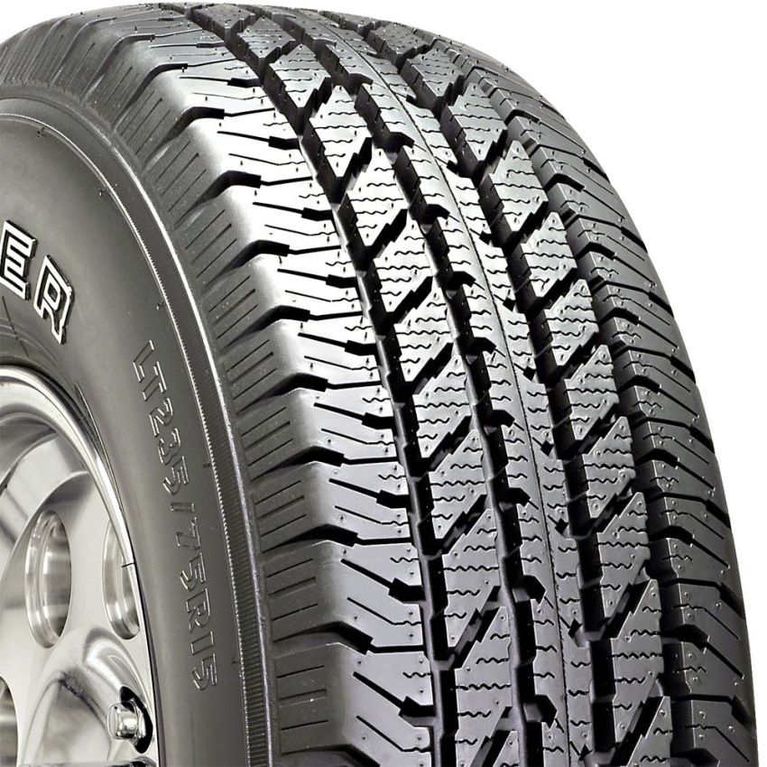 COOPER Discoverer H/T 265/70R15 All-Season