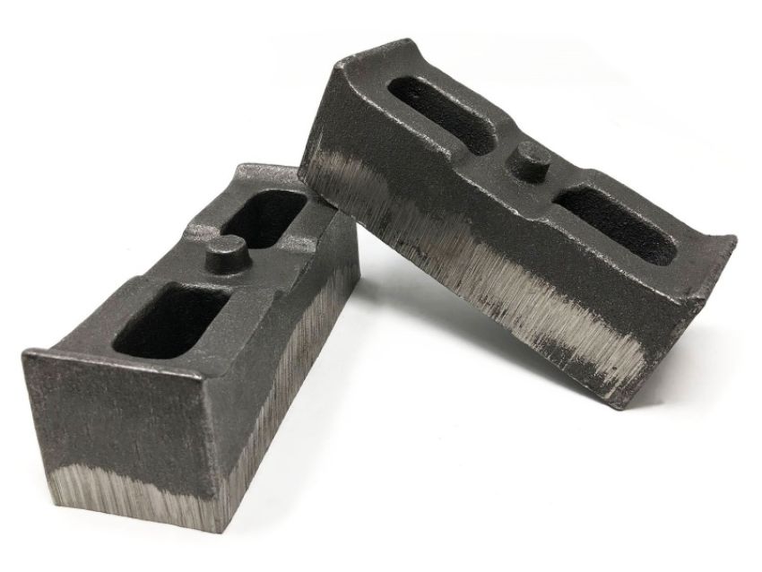 Tuff Country 79062 01-10 Chevy Silverado 2500HD/3500 4wd 2in Cast Iron Lift Blocks Pair