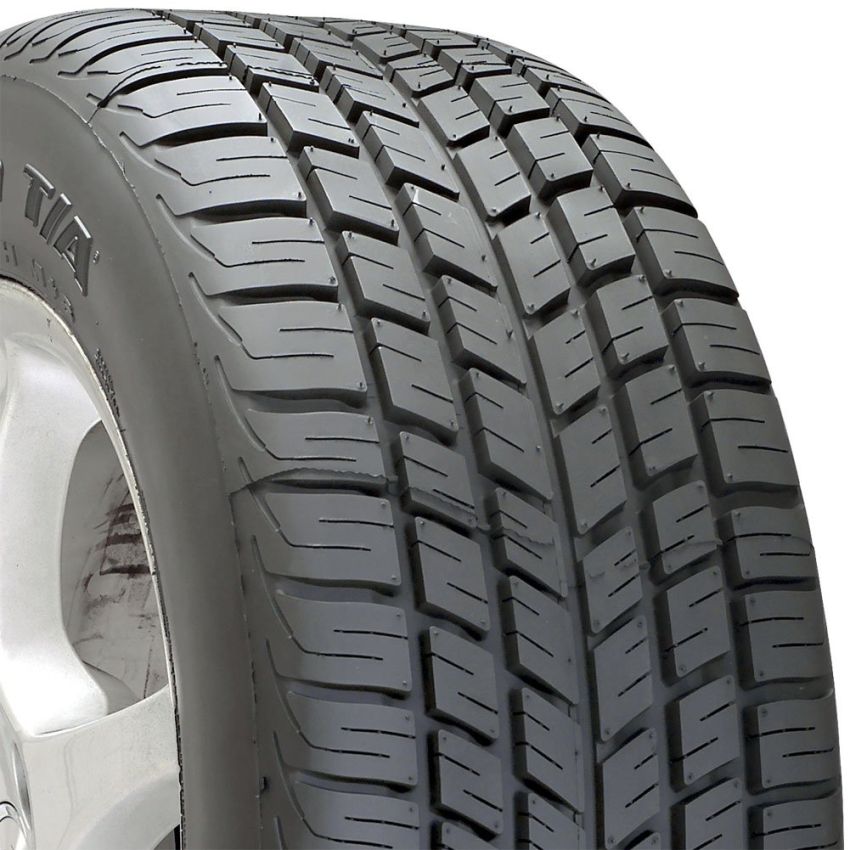 BFGOODRICH Traction T/A 205/60R16 All-Season