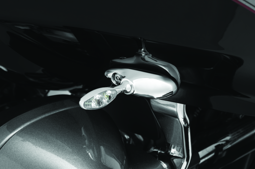 Kuryakyn 2848 Front Turn Signal Mounts Chrome