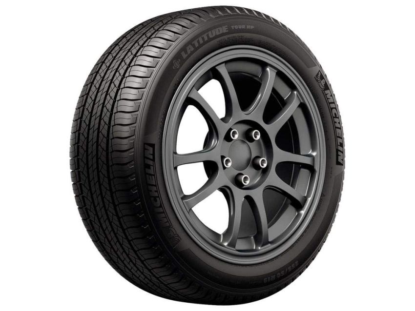 MICHELIN Latitude Tour HP 275/45R19 All-Season