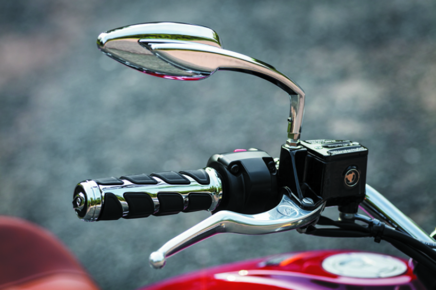 Kuryakyn 6367 Kinetic Grips Universal 7/8in Chrome