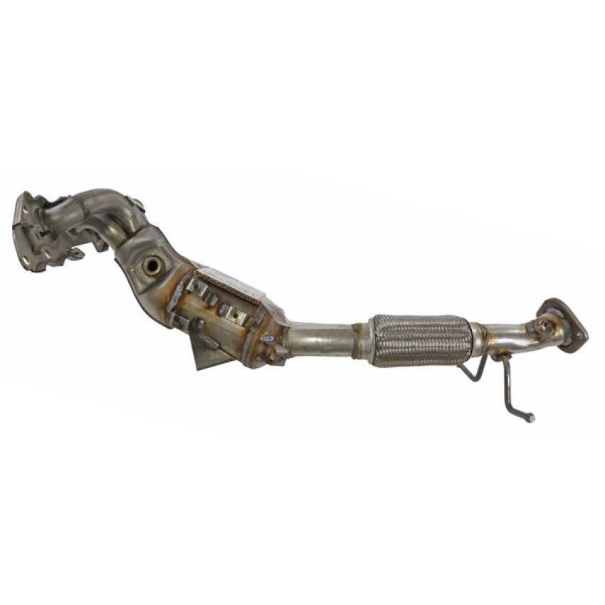 Walker Exhaust 16861 Ultra EPA Direct Fit Catalytic Converter with Integrated Exhaust Manifold