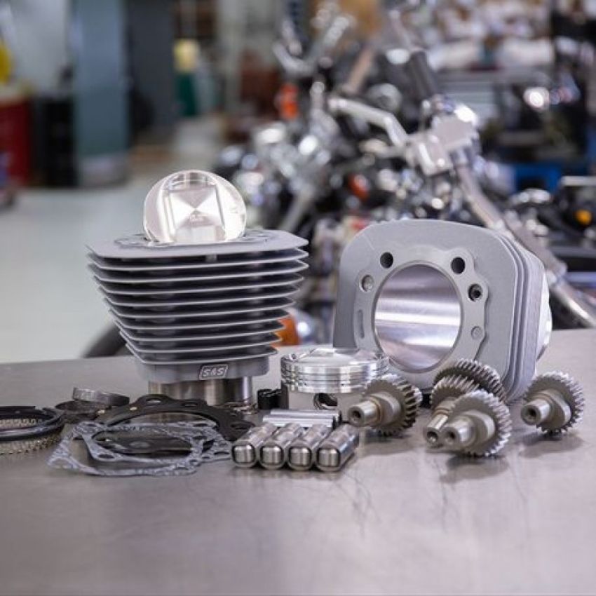 S&S Cycle 910-0702 00-21 Sportster Models 1200cc to 1250cc Hooligan Kit - Silver