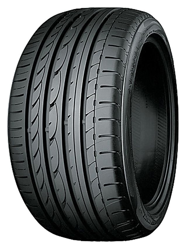 YOKOHAMA Advan Sport V103 265/35R20 Summer