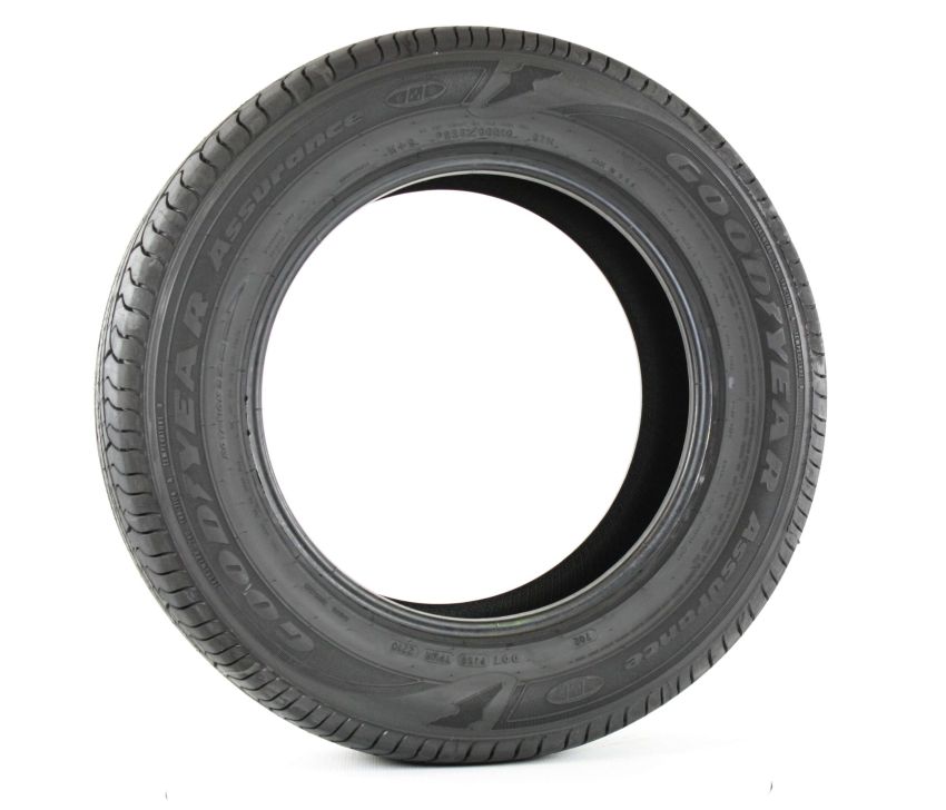 GOODYEAR Assurance Tripletred 225/60R16 All-Season