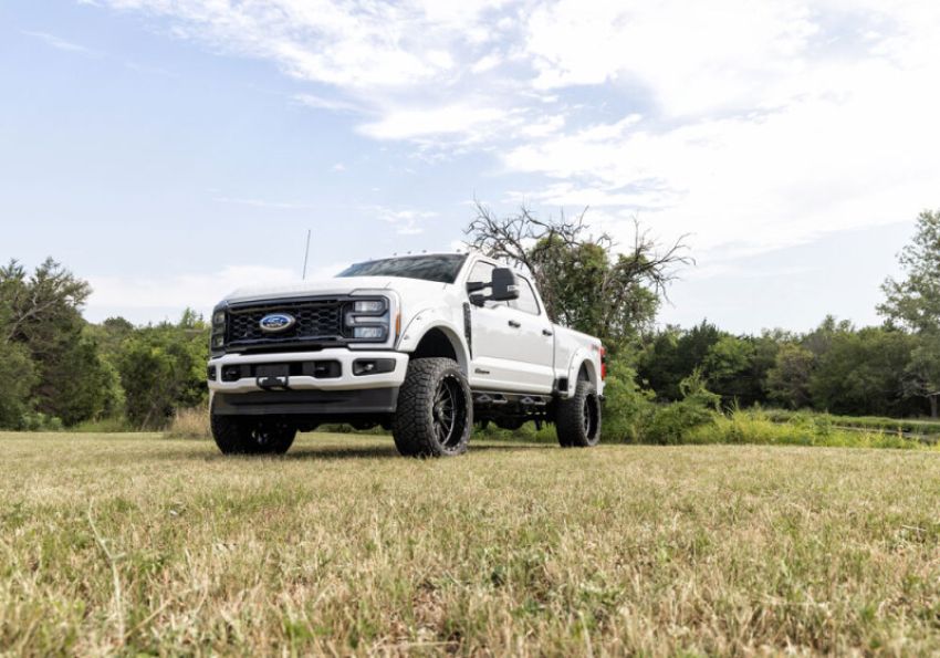 Superlift K1028FX 23-24 Ford F-250/350 Diesel ONLY 4in. Lift Kit w/Fox 2.0 Res Shocks