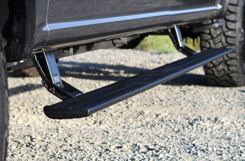 AMP Research 86235-01A 17-19 Ford F-250 Super Duty PowerStep Smart Series